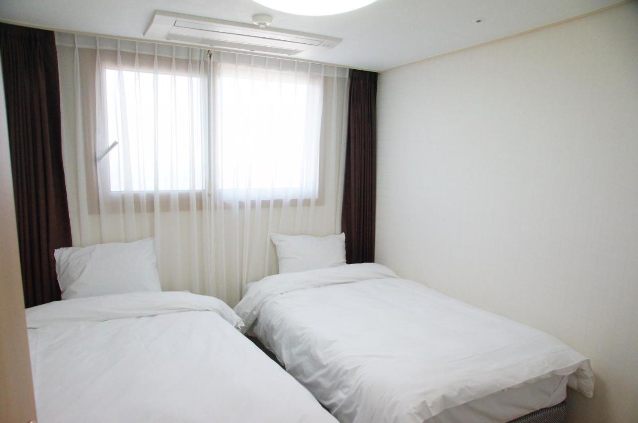Hi Jeju Hotel Εξωτερικό φωτογραφία