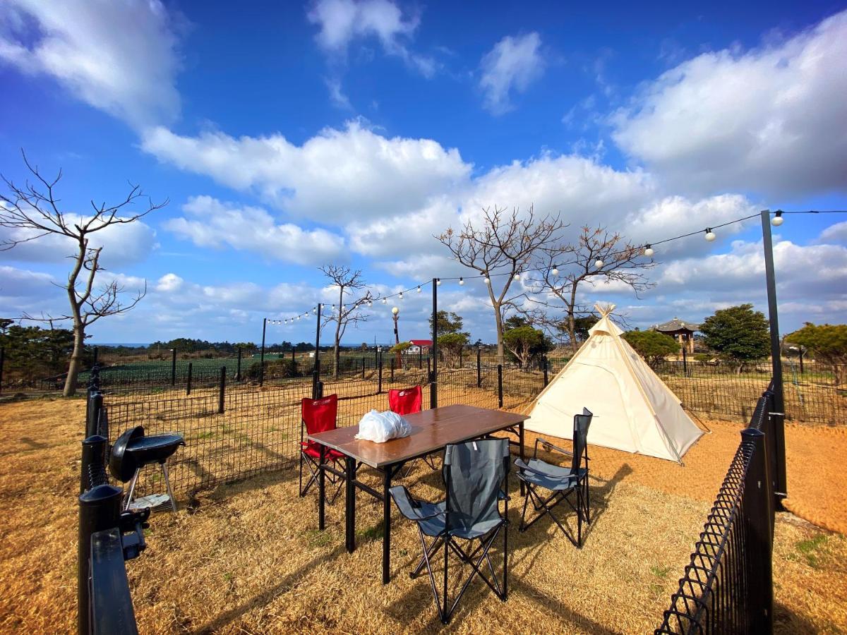 Hi Jeju Hotel Εξωτερικό φωτογραφία