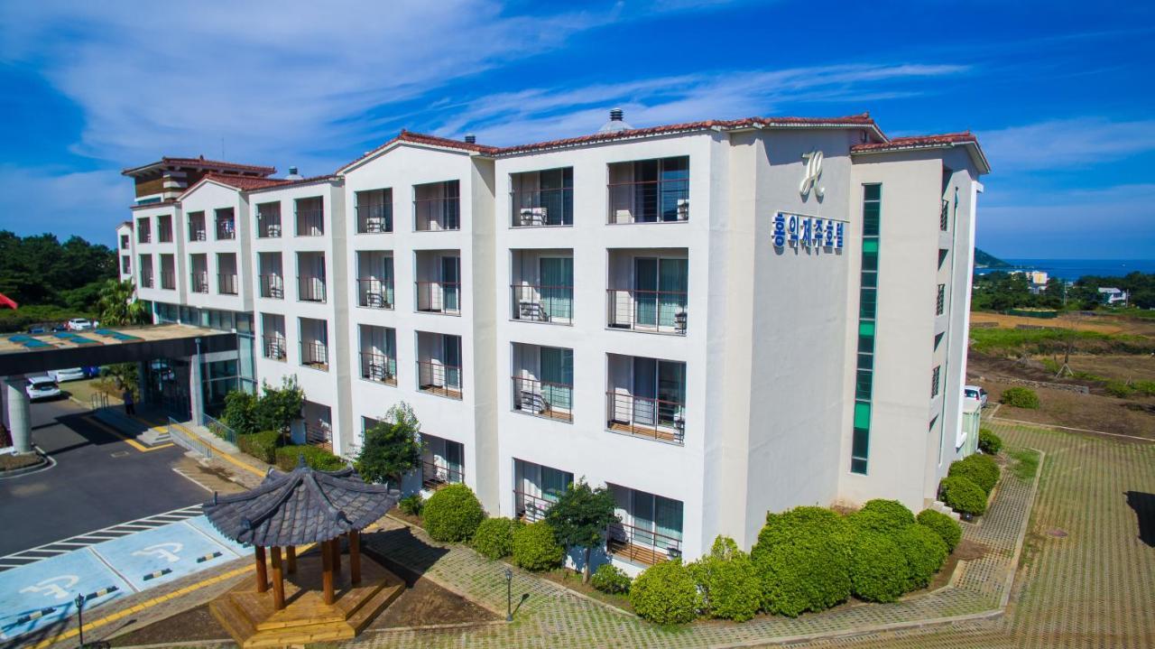 Hi Jeju Hotel Εξωτερικό φωτογραφία